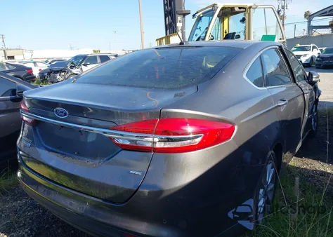 2017 Ford Fusion Energi Se Luxury из США, поврежденный, VIN 3FA6P0PU5HR379853